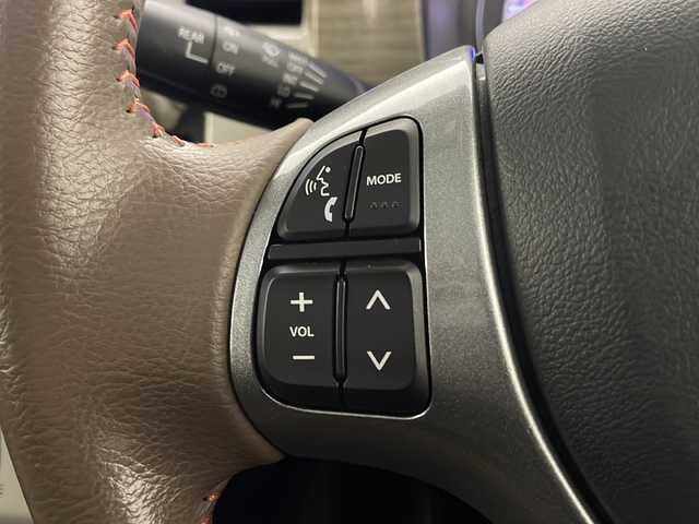 スズキ ハスラー ワンダラー 宮崎県 2019(平31)年 3.5万km シフォンアイボリーメタリック/ウッディブラウン2トーンルーフ 禁煙車/社外ナビTV/（CN-RZ743W/CD/DVD/Bluetooth/FMAM/フルセグTV)/純正ビルトインETC/純正ドライブレコーダー/純正キセノンオートライト/純正フォグ/純正セキュリティアラーム/純正フロアマット/レーンディパーチャーアラート/前席シートヒーター/ハーフレザーシート/オートエアコン/本革巻ハンドル/スマートキー/プッシュエンジンスタート/新車時保証書/取扱い説明書