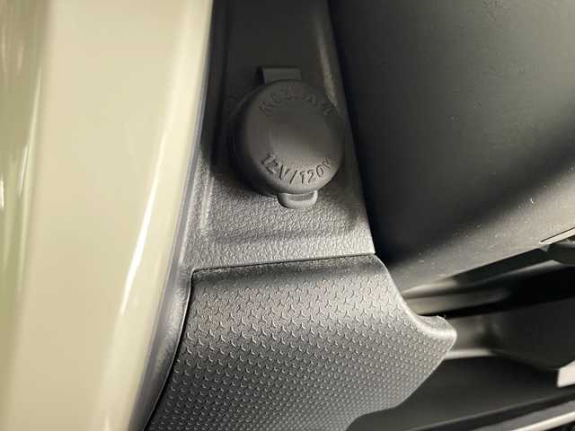 スズキ ハスラー ワンダラー 宮崎県 2019(平31)年 3.5万km シフォンアイボリーメタリック/ウッディブラウン2トーンルーフ 禁煙車/社外ナビTV/（CN-RZ743W/CD/DVD/Bluetooth/FMAM/フルセグTV)/純正ビルトインETC/純正ドライブレコーダー/純正キセノンオートライト/純正フォグ/純正セキュリティアラーム/純正フロアマット/レーンディパーチャーアラート/前席シートヒーター/ハーフレザーシート/オートエアコン/本革巻ハンドル/スマートキー/プッシュエンジンスタート/新車時保証書/取扱い説明書