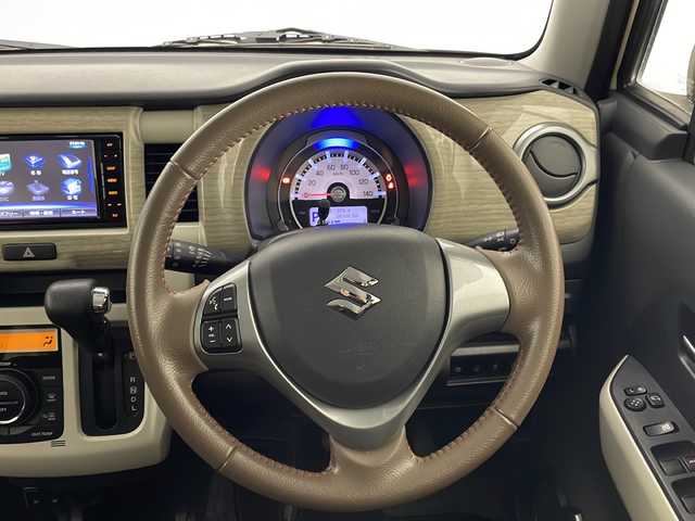 スズキ ハスラー ワンダラー 宮崎県 2019(平31)年 3.5万km シフォンアイボリーメタリック/ウッディブラウン2トーンルーフ 禁煙車/社外ナビTV/（CN-RZ743W/CD/DVD/Bluetooth/FMAM/フルセグTV)/純正ビルトインETC/純正ドライブレコーダー/純正キセノンオートライト/純正フォグ/純正セキュリティアラーム/純正フロアマット/レーンディパーチャーアラート/前席シートヒーター/ハーフレザーシート/オートエアコン/本革巻ハンドル/スマートキー/プッシュエンジンスタート/新車時保証書/取扱い説明書