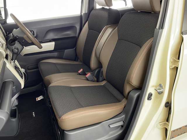 スズキ ハスラー ワンダラー 宮崎県 2019(平31)年 3.5万km シフォンアイボリーメタリック/ウッディブラウン2トーンルーフ 禁煙車/社外ナビTV/（CN-RZ743W/CD/DVD/Bluetooth/FMAM/フルセグTV)/純正ビルトインETC/純正ドライブレコーダー/純正キセノンオートライト/純正フォグ/純正セキュリティアラーム/純正フロアマット/レーンディパーチャーアラート/前席シートヒーター/ハーフレザーシート/オートエアコン/本革巻ハンドル/スマートキー/プッシュエンジンスタート/新車時保証書/取扱い説明書