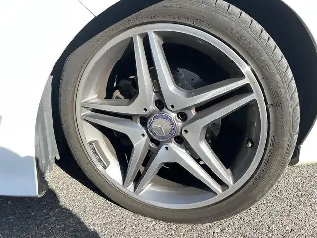 メルセデス・ベンツ ＣＬＡ１８０ Sブレイク　スポーツ 香川県 2016(平28)年 7.9万km カルサイトホワイト 純正ナビ/Bカメラ/前純正ドライブレコーダー/オートライト/パワーバックドア/ハーフレザーシート/前席シートヒーター/運転席パワーシート//レーダーセーフティーパッケージ/純正18インチAW