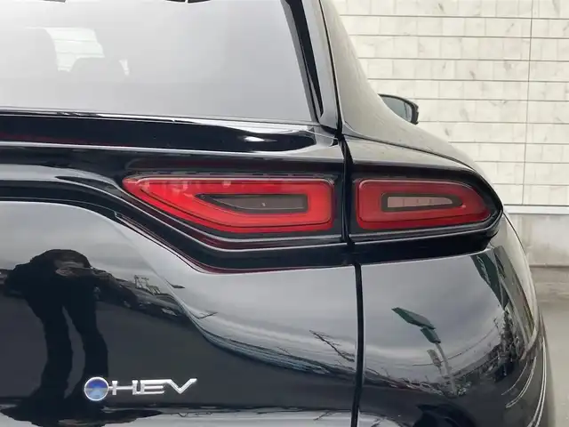 トヨタ クラウン スポーツ Z 静岡県 2023(令5)年 5.7万km ブラック Toyota Safety Sense/純正12.3インチコネクティッドナビ/　AM FM Bluetooth USB AppleCarPlay AndroidAuto/フルセグTV/ビルトインETC2.0/録画機能付きデジタルインナーミラー/レーダークルーズコントロール/LEDオートヘッドランプ/ブラックレザーシート/パワーシート(前席)/パワーイージーアクセスシステム/シートヒーター/シートベンチレーション(前席)/パワーバックドア/ステアリングヒーター/純正2インチアルミホイール/カラーヘッドアップディスプレイ/おくだけ充電(縦置き)/AC100Vソケット/メーカーオプションパノラマルーフ/アラウンドビューモニター