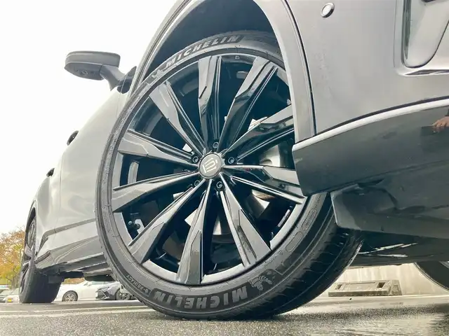 トヨタ クラウン スポーツ Z 静岡県 2023(令5)年 5.7万km ブラック Toyota Safety Sense/純正12.3インチコネクティッドナビ/　AM FM Bluetooth USB AppleCarPlay AndroidAuto/フルセグTV/ビルトインETC2.0/録画機能付きデジタルインナーミラー/レーダークルーズコントロール/LEDオートヘッドランプ/ブラックレザーシート/パワーシート(前席)/パワーイージーアクセスシステム/シートヒーター/シートベンチレーション(前席)/パワーバックドア/ステアリングヒーター/純正2インチアルミホイール/カラーヘッドアップディスプレイ/おくだけ充電(縦置き)/AC100Vソケット/メーカーオプションパノラマルーフ/アラウンドビューモニター