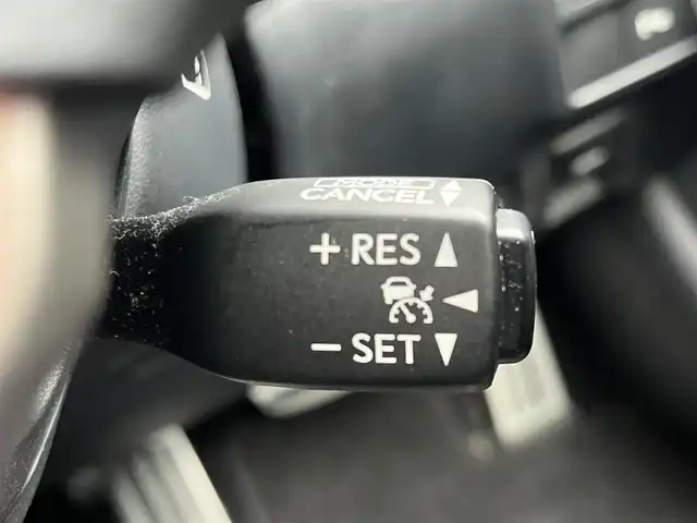 レクサス ＲＣ 300h Fスポーツ 奈良県 2016(平28)年 6.5万km ヒートブルーコントラストレイヤリング 純正ナビ/（フルセグ/BT/CD/DVD）/レーダークルーズコントロール/バックカメラ/パドルシフト/ブラインドスポットモニター/前後コーナーセンサー/衝突軽減システム/レーンキープアシスト/運転席メモリーシート/前席パワーシート/ブラックレザーシート/前席シートヒーター/エアーシート/LEDヘッドライト/ETC/純正19インチAW