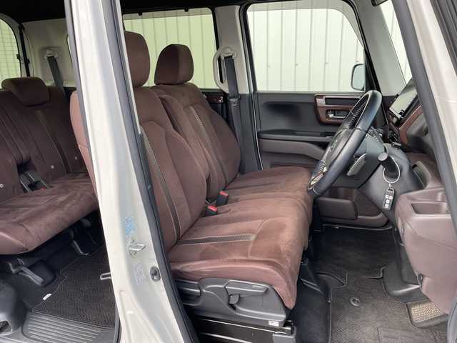 ホンダ Ｎ ＢＯＸ G･Lターボ Hセンシング カッパーブラウンスタイル 千葉県 2019(令1)年 4.6万km パールⅡ 純正8インチナビ/(フルセグTV/BT/CD/DVD/FM/AM)/衝突被害軽減システム/車線逸脱警報/バックカメラ/追従式クルーズコントロール/両側パワースライドドア/横滑り防止装置/ETC/アイドリングストップ/LEDヘッドライト/オートライト/ウィンカーミラー/電動格納ミラー/シートリフター/プッシュスタート/スマートキー/フロアマット/保証書