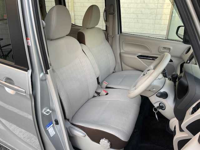 日産 デイズ ルークス S 埼玉県 2018(平30)年 0.6万km スターリングシルバーM ワンオーナー/純正SDナビ/　DTV/CD/DVD/SD/SD REC/BT/AUX/クリアランスソナー/バックカメラ/ドライブレコーダー(型：DJ4-D)/インテリジェントエマージェンシーブレーキ/アイドリングストップ/横滑り防止機能/リモコンキー/純正フロアマット