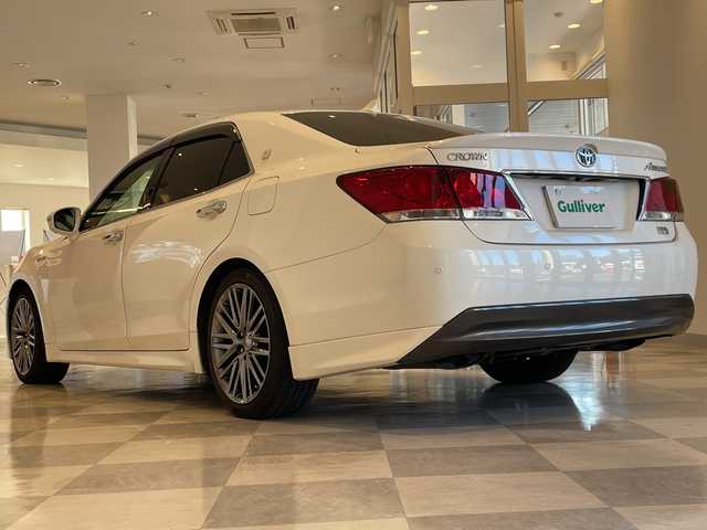 トヨタ クラウン ハイブリッド アスリートG 福井県 2013(平25)年 10万km ホワイトパールクリスタルシャイン 純正8インチHDDナビ/フルセグTV/BT/DVD/CD/HDD/USB/パノラミックビューモニター/レーダークルーズコントロール/クリアランスソナー/先行車発信お知らせ/ETC/前後ドライブレコーダー/レザーシート/パワーシート/シートヒーター/エアシート/ステアリングヒーター/HIDヘッドライト/オートライト/オートハイビーム/純正18インチアルミホイール/MTモード付AT/電動リアサンシェード/プッシュスタート/スマートキー/盗難防止装置/ヘッドライトウォッシャー/純正フロアマット