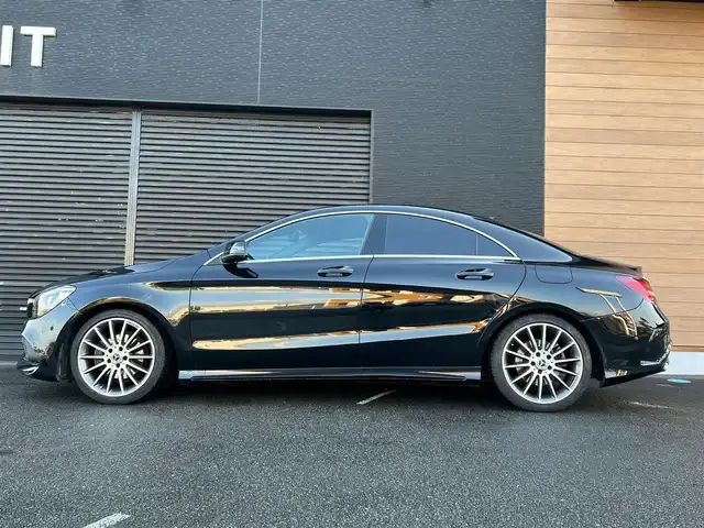 メルセデス・ベンツ ＣＬＡ１８０