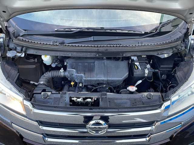 日産 デイズ ハイウェイスターG 山口県 2016(平28)年 4.9万km モカブラウンパール 社外ナビ【CN-RS02WD】/・フルセグテレビ/・Bluetooth/・AM/FM/CD/DVD/iPod/アラウンドビューモニター/ETC/純正15インチアルミホイール/フロアマット/スマートキー/スペアキー/プッシュスタート/アイドリングストップ/ドアバイザー/フォグランプ/オートライト/オートマチックハイビーム/エマージェンシーブレーキ/横滑り防止装置/盗難防止装置