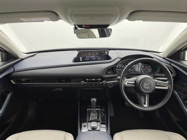 マツダ ＣＸ－３０ XD プロアクティブツーリングセレクション 岡山県 2023(令5)年 3.7万km プラチナクォーツメタリック 純正８．８インチメモリナビゲーション		/【フルセグ/Bluetooth/DVD/CarPlay/HDMI】		/３６０°カメラ		/純正18inアルミホイール+サマータイヤ：装着				/レーダークルーズコントロール		/ビルトインETC		/シートメモリー/パワーシート/ヘッドアップディスプレイ/LEDヘッドライト（AUTO機能付き）	/ハイビームアシスト	/シートヒーター		/横滑り防止機能		/衝突軽減システム		/車線逸脱防止システム		/純正ドライブレコーダー				/スマートキー			/プッシュスタート		/コーナーセンサー		/ドアバイザー		/フロアマット				/取扱説明書		/スペアキー×１		/新車保証書