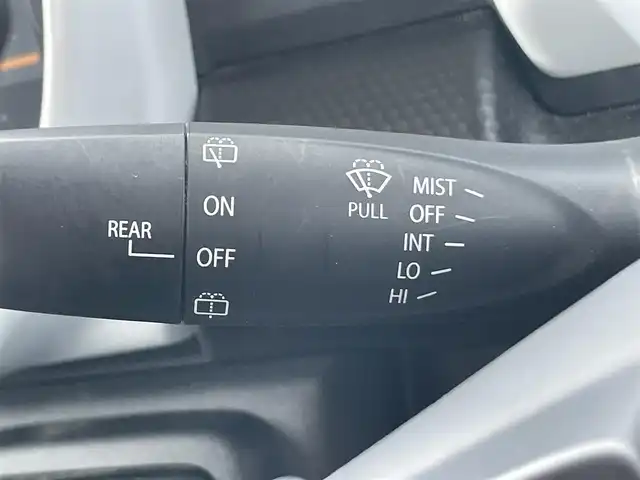スズキ ハスラー HYBRID X 岡山県 2021(令3)年 4.4万km ブルーイッシュブラックパール3 登録時走行距離 44051km/禁煙車/純正メモリナビ/　【CD/DVD/Bluetooth/フルセグTV/】/全方位カメラ/衝突被害軽減システム（デュアルカメラブレーキサポート）/車線逸脱警報（レーンキープアシスト）/コーナーセンサー/ドライブレコーダー/ビルトインETC/シートヒーター（D・N席）/革巻きステアリング/ステアリングスイッチ/純正LEDヘッドライト/LEDフォグライト/オートライト/プッシュスタート/スマートキー/アイドリングストップ/純正アルミホイール 15インチ/ドアバイザー/ウインカーミラー/電動格納ミラー/純正フロアマット/プライバシーガラス/横滑防止装置/盗難防止装置