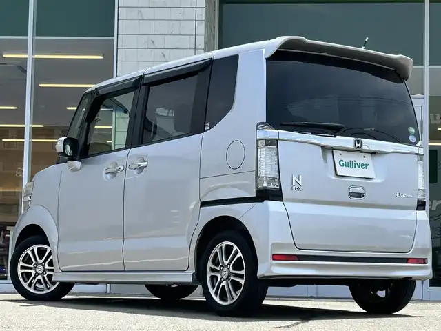 ホンダ Ｎ ＢＯＸ カスタム SSパッケージ 兵庫県 2014(平26)年 7.3万km カトラリーシルバーM 純正SDナビ/Bluetoothオーディオ/USBポート/バックカメラ/ETC/両側パワースライドドア/CTBA/横滑り防止装置/ECONモード/純正フロアマット/スペアキー1本