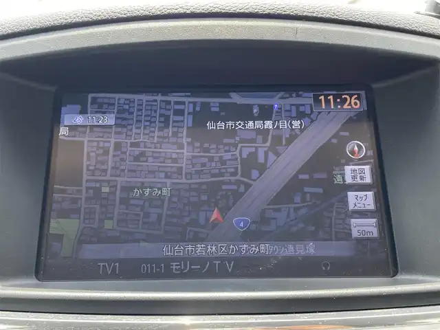 日産 エルグランド 250ハイウェイスター 宮城県 2015(平27)年 13.9万km ファントムブラック (株)IDOMが運営する【じしゃロン仙台店】の自社ローン専用車両になりますこちらは現金またはオートローンご利用時の価格です。自社ローンご希望の方は別途その旨お申付け下さい/純正ナビ/両側パワースライドドア/フリップダウンモニター/アラウンドビューモニター/ハーフレザーシート/シートヒーター/ETC