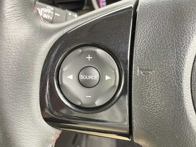 ホンダ Ｎ ＢＯＸ カスタム G Aパッケージ 千葉県 2014(平26)年 6.4万km プレミアムホワイトパール シティブレーキアクティブシステム/左側パワースライドドア/社外メモリーナビ/ワンセグTV / CD/バックカメラ/HIDヘッドライト/フォグランプ/E T C