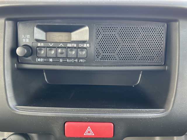 スズキ エブリイ PA 大阪府 2024(令6)年 0.6万km スペリアホワイト ４ＷＤ　衝突軽減ブレーキ　レーンキープ　コーナーセンサー　両側スライドドア　アイドリングストップ