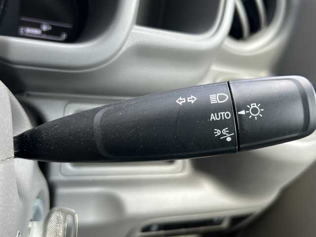 スズキ エブリイ PA 大阪府 2024(令6)年 0.6万km スペリアホワイト ４ＷＤ　衝突軽減ブレーキ　レーンキープ　コーナーセンサー　両側スライドドア　アイドリングストップ