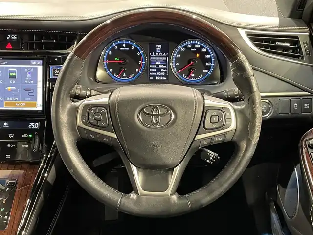 トヨタ ハリアー プレミアム 愛知県 2017(平29)年 8.1万km ホワイトパールクリスタルシャイン アルパイン９インチナビ/プリクラッシュセーフティ/レーダークルーズコントロール/車線逸脱警報/クリアランスソナー/先行車発進告知/パワーバックドア/パワーシート/ハーフレザー/バックカメラ/ビルトインＥＴＣ/ＩＳＯＦＩＸ/LEDヘッドライト/純正フロアマット/純正18インチアルミホイール