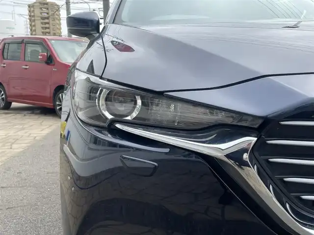 マツダ ＣＸ－８ XD 愛知県 2018(平30)年 14.6万km ディープクリスタルブルーマイカ (株)IDOMが運営する【じしゃロン名古屋鳴海店】の自社ローン専用車両になります。こちらは現金またはオートローンご利用の価格です。自社ローンご希望の方は別途その旨お申し付け下さい。/4WD/ターボ/純正ナビ/バックカメラ/サイドカメラ/Bluetooth/CD/DVD/スマートシティブレーキサポート/クルーズコントロール/車線逸脱警報装置/ブラインドスポットモニター/トラクションコントロールシステム/クリアランスソナー/オートマチックハイビーム/ディーゼルパティキュレートフィルター/ブレーキホールド/MTモード付きAT/LEDヘッドライト/オートライト/ETC/純正アルミホイール/社外フロアマット