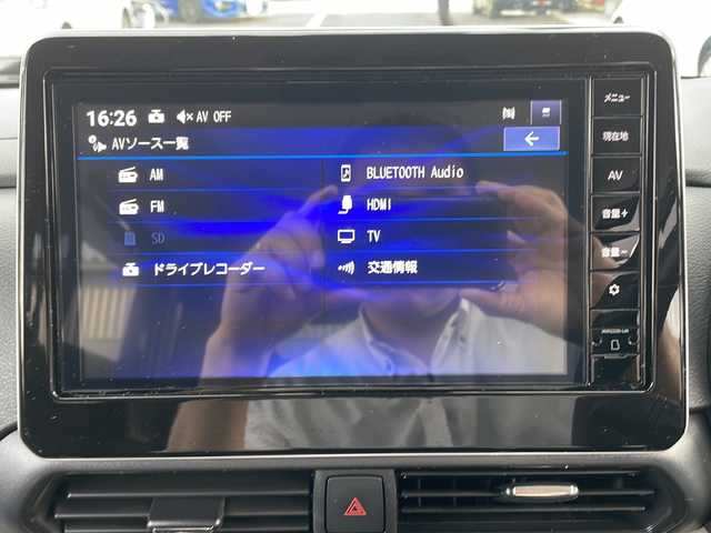 三菱 デリカミニ T プレミアム 東京都 2023(令5)年 0.9万km アメジストブラック 4WD/ターボ/禁煙車両/メモリナビ(MM222D-LM)/全方位カメラ/フルセグテレビ/マイパイロット/ルーフキャリア/ルーフボックス/両側パワースライドドア /フロントバンパーガード/マットガード/ヒッチメンバー/純正15インチAW/取説書/保証書