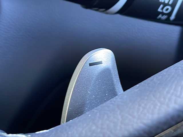 ホンダ Ｎ ＢＯＸ カスタム G L ターボ ホンダセンシング 岐阜県 2019(令1)年 2.9万km プラチナホワイトパール 禁煙車/ホンダセンシング/社外ナビ/AM/FM/CD/DVD/フルセグTV/クルーズコントロール/衝突軽減ブレーキ/レーンキープアシスト/両側パワースライドドア/シートヒーター/ハーフレザーシート/カーテンエアバッグ/バックカメラ/パドルシフト/ビルトインETC/純正フロアマット/純正アルミホイール/オートエアコン/オートライト/プッシュスタート/スマートキー