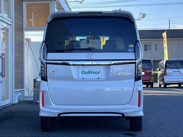 ホンダ Ｎ ＢＯＸ カスタム G L ターボ ホンダセンシング 岐阜県 2019(令1)年 2.9万km プラチナホワイトパール 禁煙車/ホンダセンシング/社外ナビ/AM/FM/CD/DVD/フルセグTV/クルーズコントロール/衝突軽減ブレーキ/レーンキープアシスト/両側パワースライドドア/シートヒーター/ハーフレザーシート/カーテンエアバッグ/バックカメラ/パドルシフト/ビルトインETC/純正フロアマット/純正アルミホイール/オートエアコン/オートライト/プッシュスタート/スマートキー