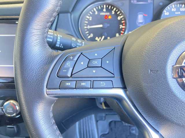 日産 エクストレイル 20Xi 富山県 2019(令1)年 3.8万km ダイヤモンドブラック 4WD/純正SDナビ/フルセグ/アラウンドビューモニター/エマージェンシーブレーキ/プロパイロット/レーダークルーズコントロール/レーンキープアシスト/パワーバックドア/ETC/シートヒーター/アイドリングストップ/インテリジェントキー/LEDヘッドライト