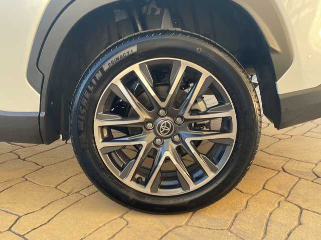 トヨタ カローラ クロス ハイブリッド Z 宮崎県 2025(令7)年 1.5万km プラチナホワイトパールマイカ パノラマルーフ/純正ディスプレイオーディオ/全方位カメラ/トヨタセーフティセンス/トヨタチームメイト/パワーバックドア/ステアリングヒーター/ハーフレザーシート/ETC/フルセグテレビ/シートヒーター/ベンチレーション/パワーシート/レーダークルーズコントロール/フロアマット