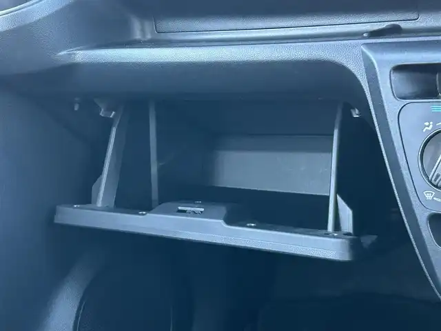 ダイハツ ミラ イース L SAⅢ 福島県 2020(令2)年 2.8万km ホワイト スマートアシストIII/・衝突回避支援ブレーキ機能/・前後誤発進抑制制御/・車線はみ出し警報/・先行車発進お知らせ機能/・社外ナビゲーション/型番：AVIC-RZ003/【SD/Bluetooth】/前方ドライブレコーダー/アイドリングストップ/純正フロアマット/ドアバイザー