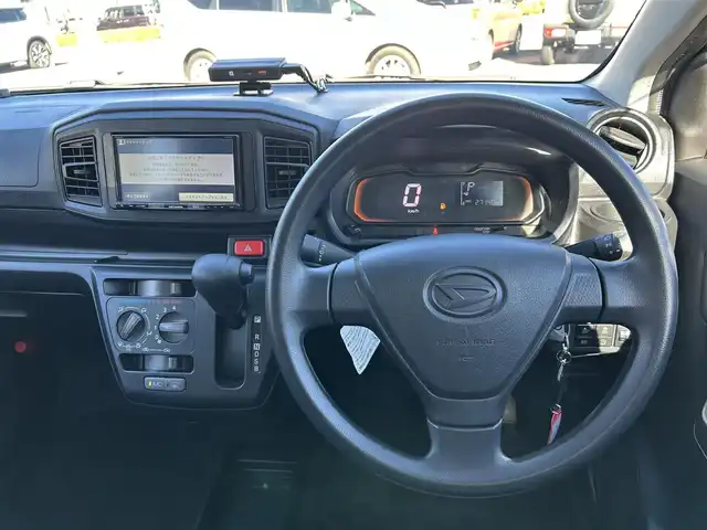 ダイハツ ミラ イース L SAⅢ 福島県 2020(令2)年 2.8万km ホワイト スマートアシストIII/・衝突回避支援ブレーキ機能/・前後誤発進抑制制御/・車線はみ出し警報/・先行車発進お知らせ機能/・社外ナビゲーション/型番：AVIC-RZ003/【SD/Bluetooth】/前方ドライブレコーダー/アイドリングストップ/純正フロアマット/ドアバイザー