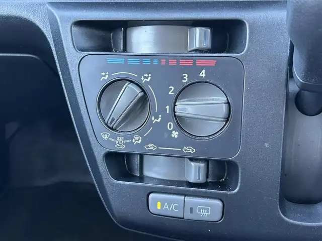 ダイハツ ミラ イース L SAⅢ 福島県 2020(令2)年 2.8万km ホワイト スマートアシストIII/・衝突回避支援ブレーキ機能/・前後誤発進抑制制御/・車線はみ出し警報/・先行車発進お知らせ機能/・社外ナビゲーション/型番：AVIC-RZ003/【SD/Bluetooth】/前方ドライブレコーダー/アイドリングストップ/純正フロアマット/ドアバイザー