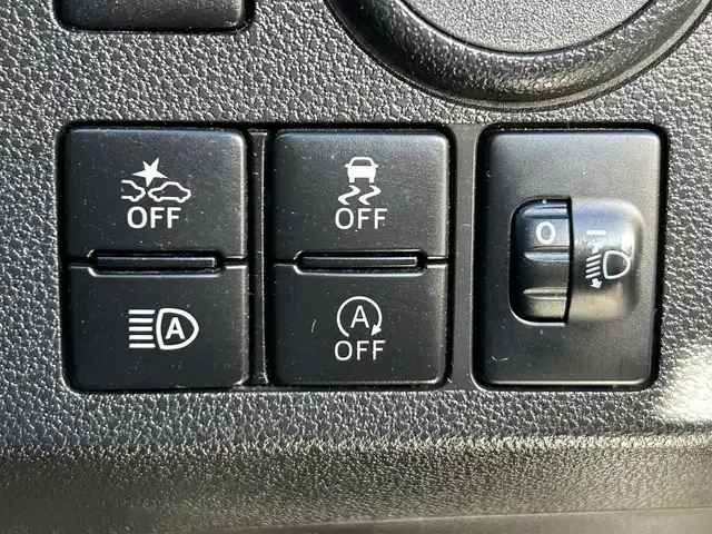 ダイハツ ミラ イース L SAⅢ 福島県 2020(令2)年 2.8万km ホワイト スマートアシストIII/・衝突回避支援ブレーキ機能/・前後誤発進抑制制御/・車線はみ出し警報/・先行車発進お知らせ機能/・社外ナビゲーション/型番：AVIC-RZ003/【SD/Bluetooth】/前方ドライブレコーダー/アイドリングストップ/純正フロアマット/ドアバイザー