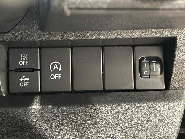 スズキ ジムニー シエラ JL 愛媛県 2023(令5)年 1.3万km ミディアムグレー 前方ドライブレコーダー　/オートライト　/シートヒーター　/ＨＯＮＥＳＴ給油口カバー　/プッシュスタート/ハロゲンライト　/All-Terrainブロックタイヤ