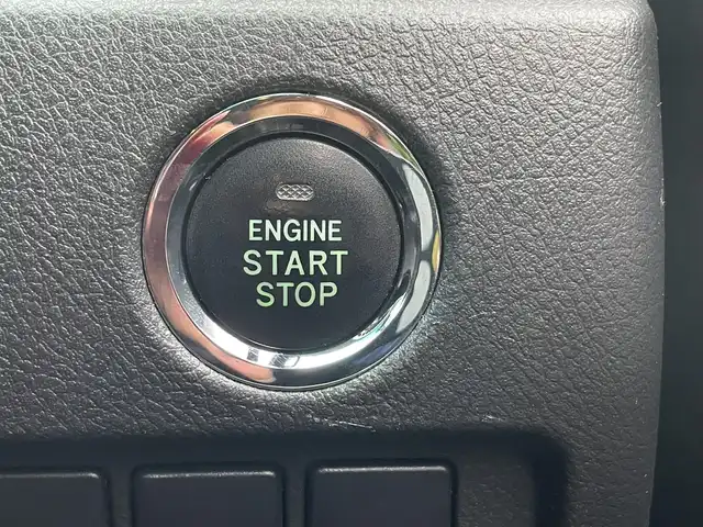 トヨタ ヴェルファイア 2．4Z プラチナセレクションⅡ 和歌山県 2010(平22)年 10.1万km グレーメタリック (株)IDOMが運営する【じしゃロン和歌山店】の自社ローン専用車両になります。こちらは現金またはオートローンご利用時の価格です。自社ローンご希望の方は別途その旨お申付け下さい/社外ナビ/両側パワースライドドア/純正フリップダウンモニター /スマートキー/バックカメラ/MTモード付きAT/オートライト/電動リアゲート/前後コーナーセンサー