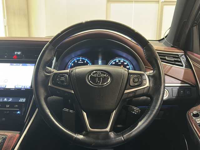 トヨタ ハリアー プレミアム 新潟県 2014(平26)年 10.1万km ブラック 純正9インチSDナビ/(CD/DVD/Bluetooth/USB/HDMI/フルセグTV)/バックカメラ/ETC/ドライブレコーダー/ミラー型レーダー探知機/ハーフレザーシート/パワーシート/パワーバックドア/クルーズコントロール/車線逸脱警報/オートハイビームアシスト/LEDヘッドライト/社外19インチアルミホイール