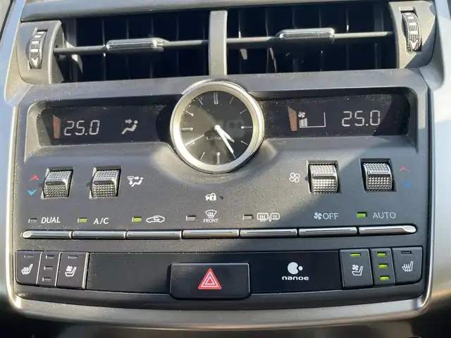 レクサス ＮＸ 300h バージョンL 福岡県 2020(令2)年 4.2万km ソニッククォーツ 黒革シート　メーカー純正ナビ　全周囲カメラ　ＰＣＳ　フルセグ　ハンズフリーパワーバックドア　ＬＴＡ　ＰＫＳＡ　シートヒーター　エアシート　ステアリングヒーター　パドルシフト　パワーシート　三眼ＬＥＤ