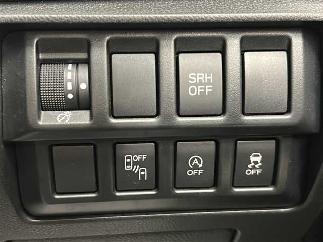 スバル フォレスター X－ブレイク 道央・札幌 2019(平31)年 7万km クリスタルブラックシリカ ・ワンオーナー/・4WD/・社外ナビ/フルセグTV/DVD/CD/SD/BT/・フロント/サイドカメラ/・純正エンジンスターター/・デジタルインナーミラー/・ドライブレコーダー/・アイサイト/・プリクラッシュブレーキ/・全車速追従付きクルーズコントロール/・前後誤発進抑制機能/・先行車発進お知らせ/・レーンキープアシスト/・RAB/・ブラインドスポットモニター/・パドルシフト/・ステアリングヒーター/・アイドリングストップ/・横滑り防止/・ハーフレザーシート/・前席パワーシート/・シートヒーター/・LEDヘッドライト/・LEDフォグ/・リヤフォグ/・プッシュスタート/・スマートキー/・ルーフレール/・電格ミラー/・ミラーヒーター
