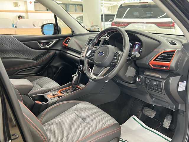 スバル フォレスター X－ブレイク 道央・札幌 2019(平31)年 7万km クリスタルブラックシリカ ・ワンオーナー/・4WD/・社外ナビ/フルセグTV/DVD/CD/SD/BT/・フロント/サイドカメラ/・純正エンジンスターター/・デジタルインナーミラー/・ドライブレコーダー/・アイサイト/・プリクラッシュブレーキ/・全車速追従付きクルーズコントロール/・前後誤発進抑制機能/・先行車発進お知らせ/・レーンキープアシスト/・RAB/・ブラインドスポットモニター/・パドルシフト/・ステアリングヒーター/・アイドリングストップ/・横滑り防止/・ハーフレザーシート/・前席パワーシート/・シートヒーター/・LEDヘッドライト/・LEDフォグ/・リヤフォグ/・プッシュスタート/・スマートキー/・ルーフレール/・電格ミラー/・ミラーヒーター