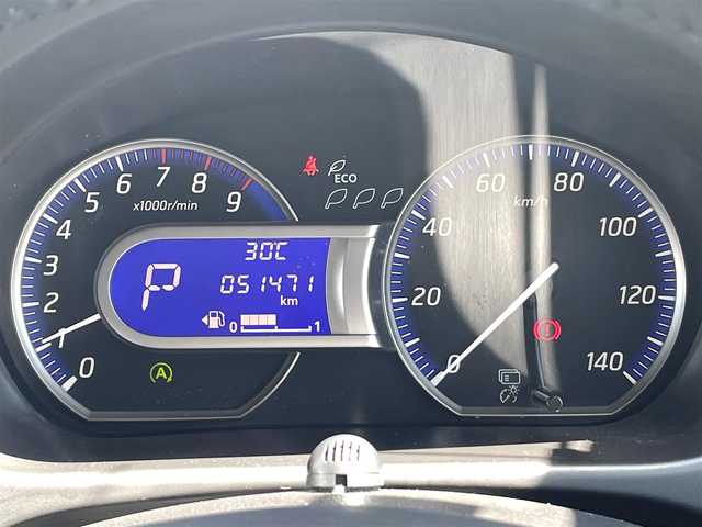 日産 デイズ ハイウェイスターG 愛知県 2014(平26)年 5.2万km プレミアムパープルP アラウンドビューモニター付きミラー/・純正メモリーナビ/・フルセグテレビ/・CD/DVD再生機能/・Bluetooth接続機能/・ETC車載機/・全方位モニター/・ベンチシート/・純正フロアマット/・純正15インチアルミホイール/・純正LEDヘッドライト/・オートライト/・スマートキー/・オートエアコン/・アイドリングストップ