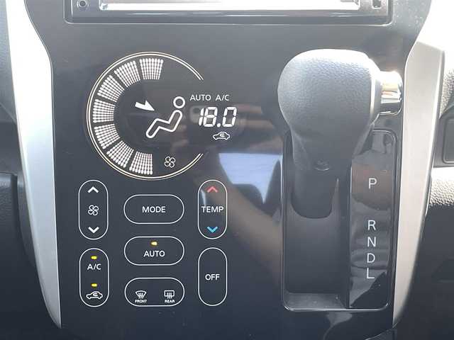 日産 デイズ ハイウェイスターG 愛知県 2014(平26)年 5.2万km プレミアムパープルP アラウンドビューモニター付きミラー/・純正メモリーナビ/・フルセグテレビ/・CD/DVD再生機能/・Bluetooth接続機能/・ETC車載機/・全方位モニター/・ベンチシート/・純正フロアマット/・純正15インチアルミホイール/・純正LEDヘッドライト/・オートライト/・スマートキー/・オートエアコン/・アイドリングストップ