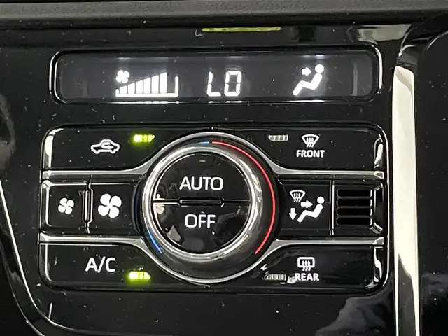 ダイハツ タント カスタム RS 愛知県 2019(令1)年 5.1万km ファイアークォーツレッドM 純正ナビ　フルセグＴＶ　Ｂｌｕｅｔｏｏｔｈ　ＤＶＤ再生　全方位カメラ　両側電動スライドドア　スマートアシスト３　衝突軽減　追従クルコン　前後コーナーセンサー　ＥＴＣ２．０　ＬＥＤオートライト　禁煙車