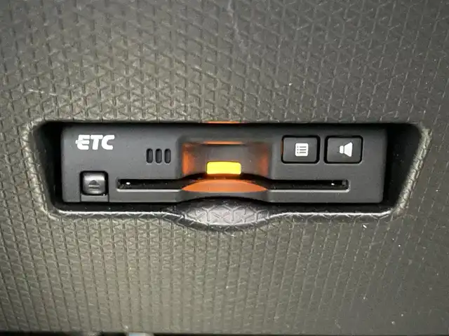 ダイハツ タント カスタム RS 愛知県 2019(令1)年 5.1万km ファイアークォーツレッドM 純正ナビ　フルセグＴＶ　Ｂｌｕｅｔｏｏｔｈ　ＤＶＤ再生　全方位カメラ　両側電動スライドドア　スマートアシスト３　衝突軽減　追従クルコン　前後コーナーセンサー　ＥＴＣ２．０　ＬＥＤオートライト　禁煙車