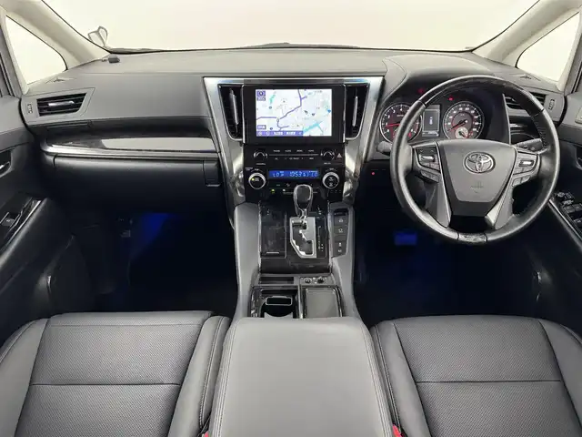 トヨタ アルファード S Cパッケージ 福岡県 2020(令2)年 4.5万km ホワイトパールクリスタルシャイン モデリスタエアロ　/モデリスタマフラー/Ｗサンルーフ　/純正１２型後席モニター　/純正ＤＡナビ/デジタルルームミラー　/ビルトインETC2.0　/前後ドラレコ　/レーダークルコン　/コーナーセンサー　/セーフティセンス　/衝突被害軽減ブレーキ/レーンキープ/ブラインドスポットモニター/ＰＫＳＢ　/MTモード付/両側パワースライドドア　/パワーバックドア　/シートベンチレーション/ヒーター/ステアリングヒーター/純正18インチAW/３眼ＬＥＤヘッドライト