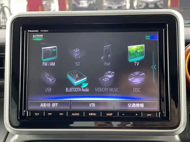 スズキ スペーシア ギア HYBRID XZターボ 愛知県 2019(令1)年 5.1万km ブリスクブルーメタリック/ガンメタリック2トーンルーフ 禁煙車/ターボ/純正8インチナビ/（CD/DVD/Bluetooth/フルセグTV/USB)/全方位カメラ/セーフティサポート/・デュアルセンサーブレーキサポート/・車線逸脱警報機能/・先行車発進お知らせ機能/・後退時ブレーキサポート/・リアパーキングセンサー/・前後誤発進抑制機能/・ふらつき警報機能/・ハイビームアシスト/ヘッドアップディスプレイ/クルーズコントロール/ドライブレコーダー/ETC/シートヒーター/パドルシフト/両側パワースライドドア/アイドリングストップ/ルーフレール/LEDヘッドライト/フロントフォグランプ/純正フロアマット/スマートキー/プッシュスタート/横滑り防止装置/電動格納ミラー/