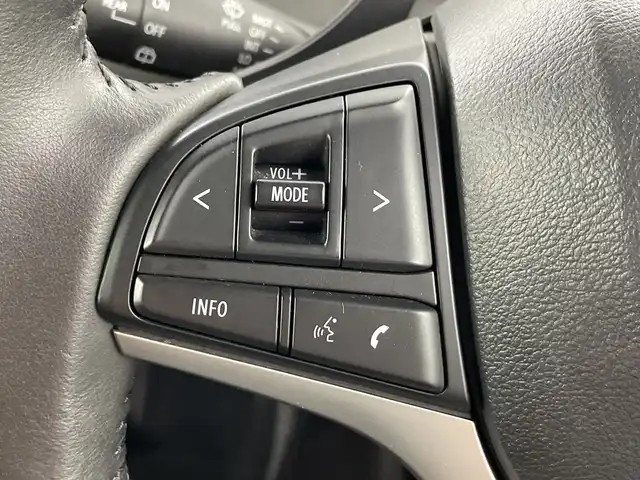 スズキ スペーシア ギア HYBRID XZターボ 愛知県 2019(令1)年 5.1万km ブリスクブルーメタリック/ガンメタリック2トーンルーフ 禁煙車/ターボ/純正8インチナビ/（CD/DVD/Bluetooth/フルセグTV/USB)/全方位カメラ/セーフティサポート/・デュアルセンサーブレーキサポート/・車線逸脱警報機能/・先行車発進お知らせ機能/・後退時ブレーキサポート/・リアパーキングセンサー/・前後誤発進抑制機能/・ふらつき警報機能/・ハイビームアシスト/ヘッドアップディスプレイ/クルーズコントロール/ドライブレコーダー/ETC/シートヒーター/パドルシフト/両側パワースライドドア/アイドリングストップ/ルーフレール/LEDヘッドライト/フロントフォグランプ/純正フロアマット/スマートキー/プッシュスタート/横滑り防止装置/電動格納ミラー/