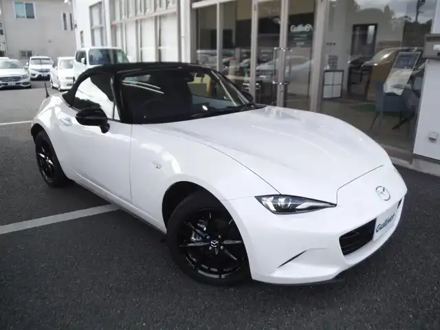 マツダ ロードスター S レザーパッケージ 東京都 2025(令7)年 0.2万km パール ワンオーナー車/保証書・ナビ取説あり/マツダコネクト8.8インチナビ・TV/　BLUETOOTH・USB・バックカメラ/　ビルトインETC・ドラレコ/衝突軽減ブレーキ/　ブラインドスポット/　レーダークルーズ/　パーキングセンサー/黒レザーシート/　シートヒーター/パドルシフト/LEDヘッドライト/スマートキー×2個