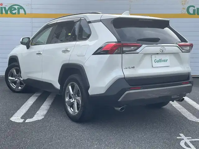 トヨタ ＲＡＶ４ G 埼玉県 2021(令3)年 4.7万km ホワイトパールクリスタルシャイン ワンオーナー/純正DA/アラウンドビューカメラ/ACC/BSM/純正アルミ/デジタルインナーミラー /ドライブレコーダー前後/ステアリングヒーター/オートハイビーム/パワーバックドア