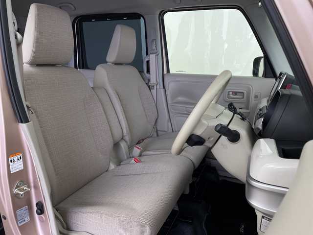 マツダ フレアワゴン ハイブリッド XS 鹿児島県 2023(令5)年 2.6万km ピンク ワンオーナー     /新車保証書・取扱説明書/スマートキー×2/メーカーOP：40.000円/ホワイトルーフ・ホワイトドアミラー/セーフティサポート（予備安全技術）/：デュアルカメラブレーキサポート/：アダプティブクルーズコントロール/：誤発進抑制機能：車線逸脱警報機能/：車線逸脱抑制機能：先行車発信おしらせ機能/：ふらつき警報機能：発進お知らせ機能/：ハイビームアシスト：リアパーキングセンサー/メーカーOP：50.000円/全方位モニター用カメラパッケージ/：フロント・サイド・バックカメラ/：ステアリングスイッチ/メーカーOP：75.000円/アップグレードパッケージ/フルLEDヘッドライト・LEDポジションランプ/ウィンカーミラー/パワースライドドア（運転席・助手席）/シートヒーター（運転席）/：パーソナルテーブル（運転席）/：オートエアコン/：エコクール/：スリムサーキュレーター