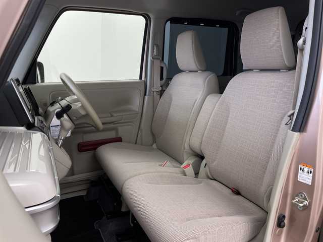 マツダ フレアワゴン ハイブリッド XS 鹿児島県 2023(令5)年 2.6万km ピンク ワンオーナー     /新車保証書・取扱説明書/スマートキー×2/メーカーOP：40.000円/ホワイトルーフ・ホワイトドアミラー/セーフティサポート（予備安全技術）/：デュアルカメラブレーキサポート/：アダプティブクルーズコントロール/：誤発進抑制機能：車線逸脱警報機能/：車線逸脱抑制機能：先行車発信おしらせ機能/：ふらつき警報機能：発進お知らせ機能/：ハイビームアシスト：リアパーキングセンサー/メーカーOP：50.000円/全方位モニター用カメラパッケージ/：フロント・サイド・バックカメラ/：ステアリングスイッチ/メーカーOP：75.000円/アップグレードパッケージ/フルLEDヘッドライト・LEDポジションランプ/ウィンカーミラー/パワースライドドア（運転席・助手席）/シートヒーター（運転席）/：パーソナルテーブル（運転席）/：オートエアコン/：エコクール/：スリムサーキュレーター