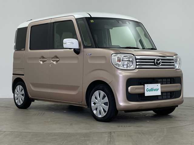 マツダ フレアワゴン ハイブリッド XS 鹿児島県 2023(令5)年 2.6万km ピンク ワンオーナー     /新車保証書・取扱説明書/スマートキー×2/メーカーOP：40.000円/ホワイトルーフ・ホワイトドアミラー/セーフティサポート（予備安全技術）/：デュアルカメラブレーキサポート/：アダプティブクルーズコントロール/：誤発進抑制機能：車線逸脱警報機能/：車線逸脱抑制機能：先行車発信おしらせ機能/：ふらつき警報機能：発進お知らせ機能/：ハイビームアシスト：リアパーキングセンサー/メーカーOP：50.000円/全方位モニター用カメラパッケージ/：フロント・サイド・バックカメラ/：ステアリングスイッチ/メーカーOP：75.000円/アップグレードパッケージ/フルLEDヘッドライト・LEDポジションランプ/ウィンカーミラー/パワースライドドア（運転席・助手席）/シートヒーター（運転席）/：パーソナルテーブル（運転席）/：オートエアコン/：エコクール/：スリムサーキュレーター