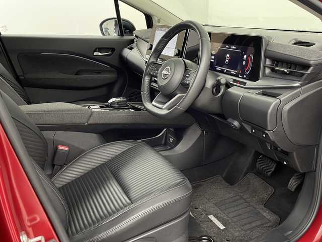 日産 オーラ G レザーエディション 埼玉県 2021(令3)年 2.7万km ガーネットレッド/スーパーブラック 2トーン プロパイロット/純正メモリナビ/Bluetooth/フルセグ/BOSEサウンドシステム/置くだけ充電/アラウンドビューモニター/インテリジェントルームミラー/ブラインドスポットモニター/純正ドライブレコーダー/ビルトインETC2.0/レザーシート/ハンドルヒーター/前席シートヒーター/純正17インチAW/プッシュスタート/電動パーキング/純正フロアマット/スマートキー/スペアキー1本